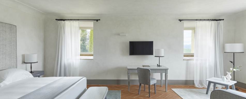 COMO Suite Master Bedroom 