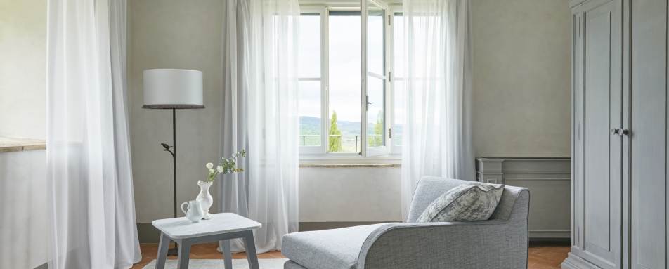 COMO Suite Living Room 