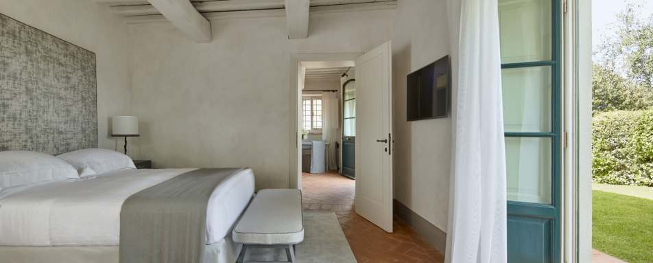 Tavarnelle Suite Bedroom 