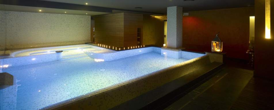 Spa and pool - DV Chalet Boutique Hotel & Spa