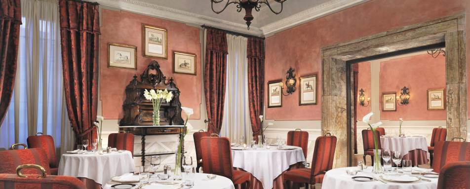Sapordivino Restaurant - Grand Hotel Continental Siena