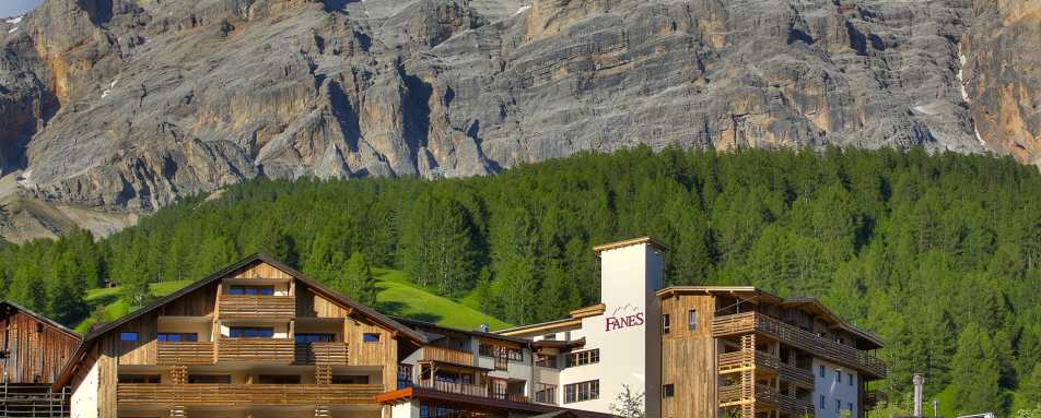 Exterior - Hotel Fanes - Summer