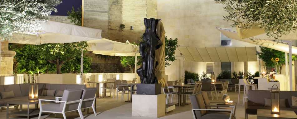 Outdoor bar - La Fiermontina