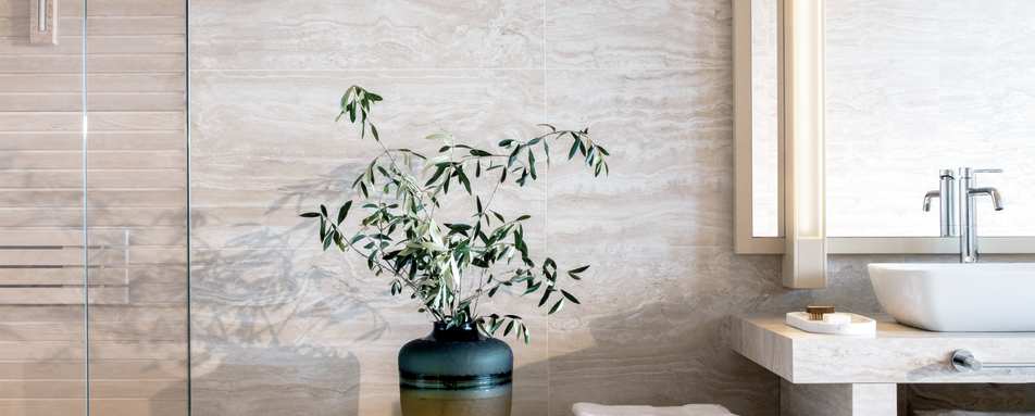 Lefay Resort - Sky Suite Bathroom 