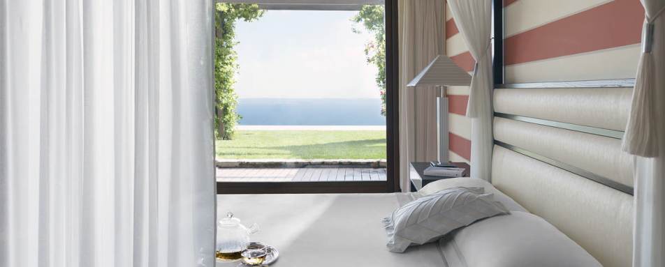 Lefay Resort - Royal Suite Master Bedroom 