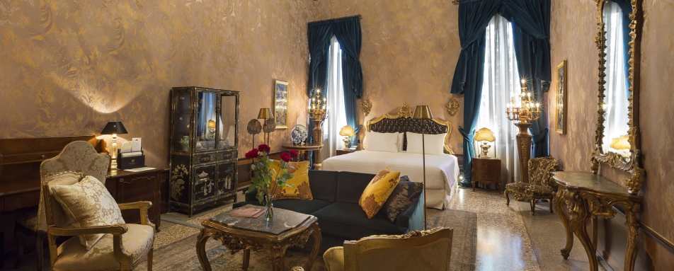 Luxury Suite Open Plan 