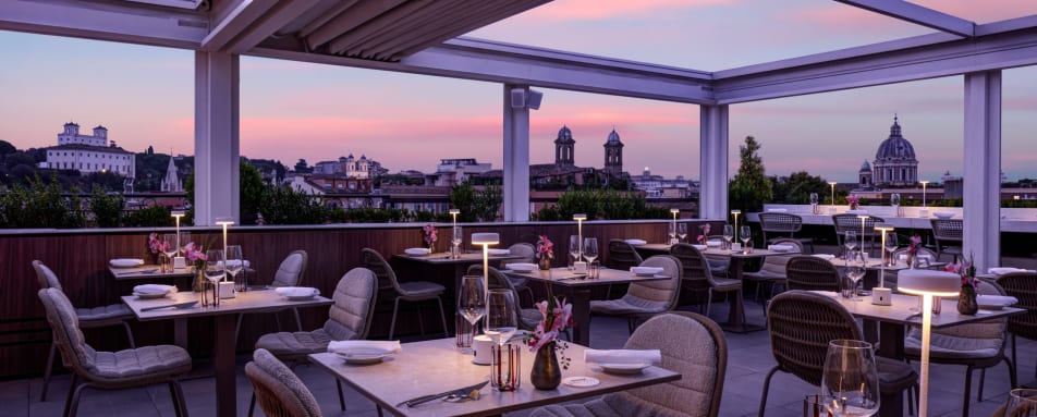 Roof top Resturant - The First Arte  