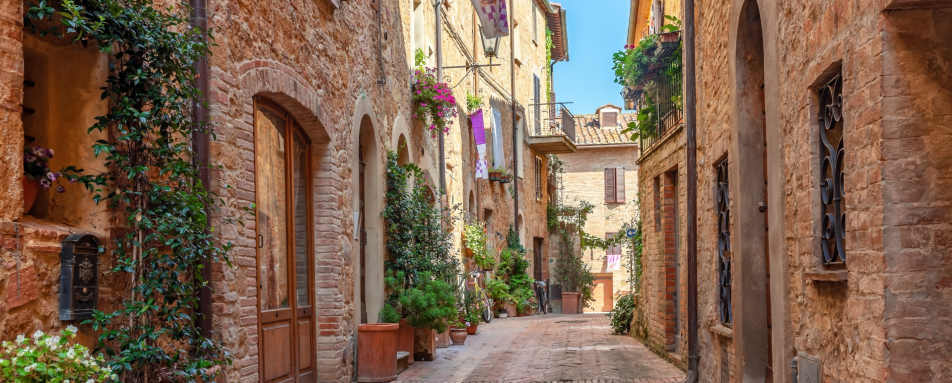 Explore Pienza and the Val dOrcia