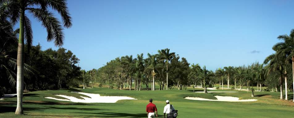 Golf Course - Half Moon