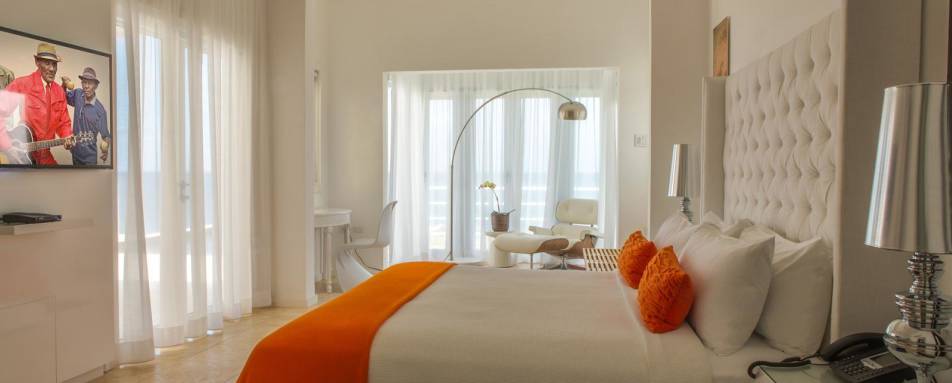 Bedroom, Deluxe Villa - The Trident Jamaica