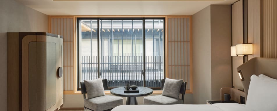 premier-courtyard-king 