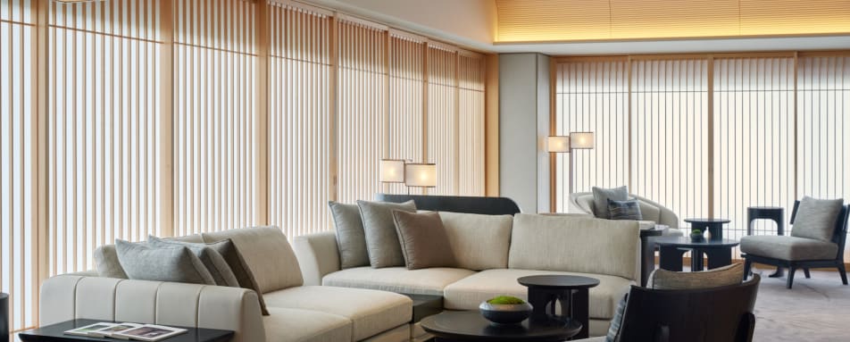 mperial-suite-lounge-area 