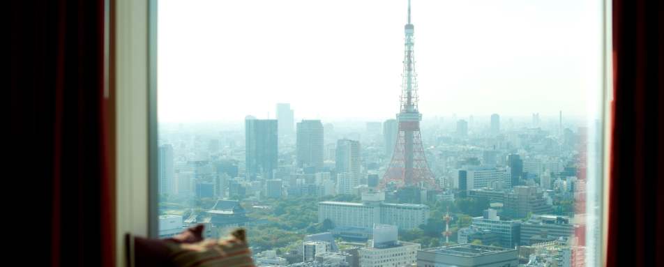 City King Room and View of Tokyo Tower - Park Hotel Tokyo