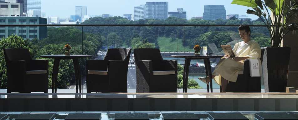 Outdoor Pool - Peninsula Tokyo 