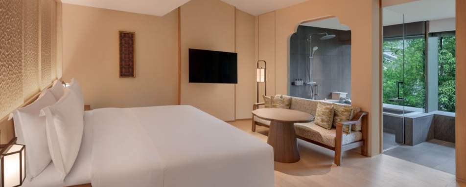 Deluxe King Onsen Room 