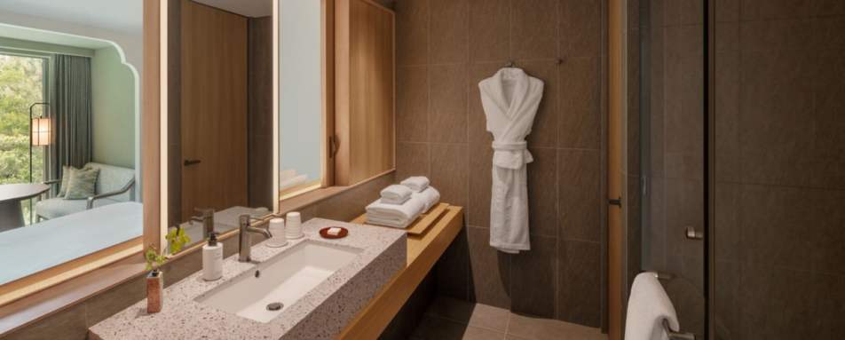 Standard King Bathroom  