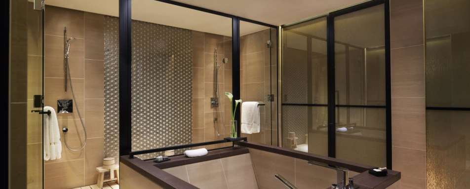 Large Sunken Bath - Ritz Carlton Kyoto