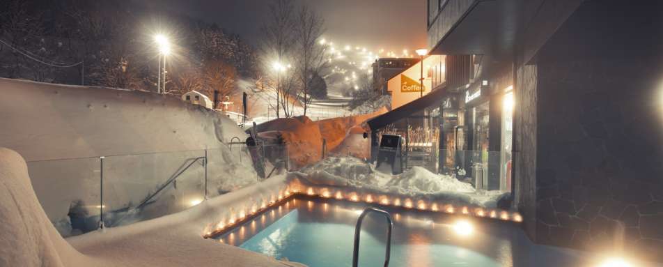 Heated outdoor pool - The Vale