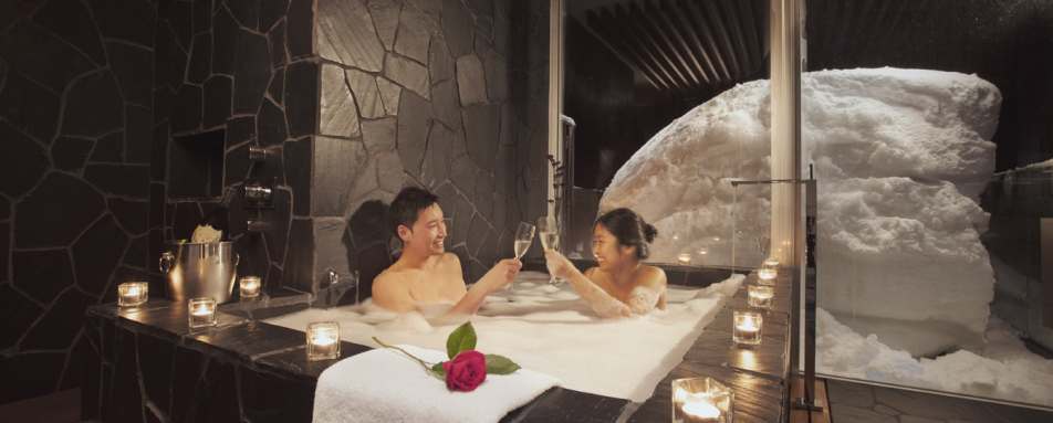 Large stone bath - The Vale