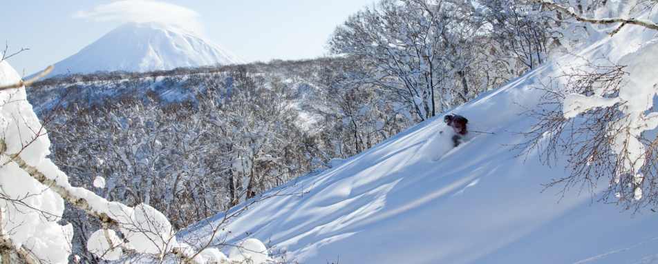 Skiing in Niseko - The Vale