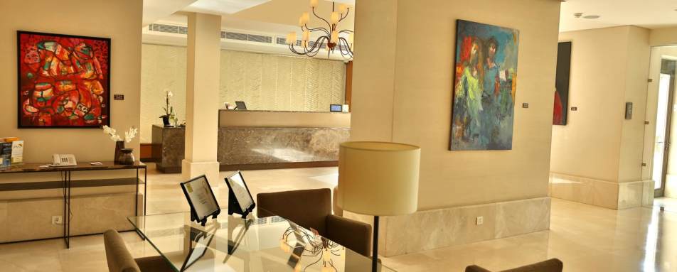 Lobby - Al Qasr Metropole