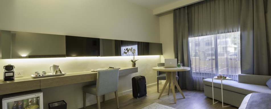 Executive Suite - Al Qasr Metropole