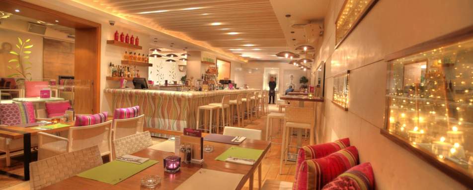 Oobé - Al Qasr Metropole