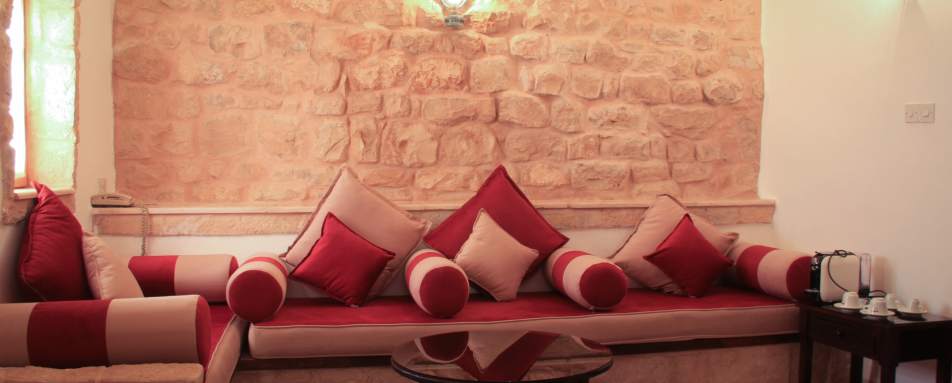 Bedroom Living Area - Hyatt Zaman