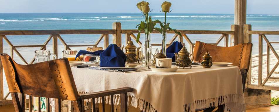 Breakfast - Alfajiri Cliff Villa