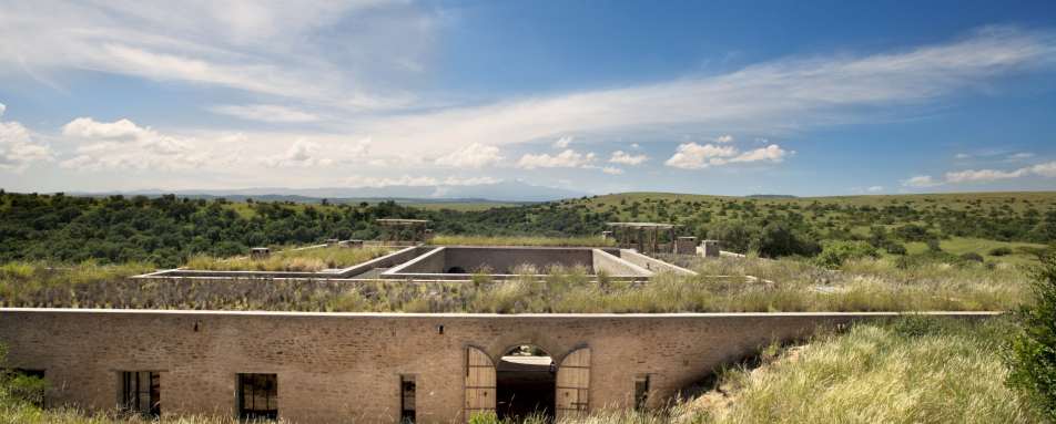 External View - Arijiju