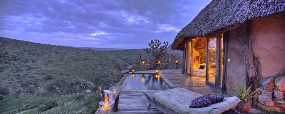 Private deck and plunge pool 