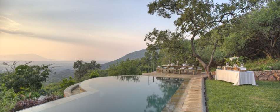 Bush Villa pool - Cottar's 1920 Safari Camp