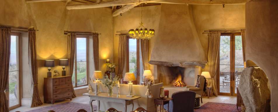 Dining and lounge area