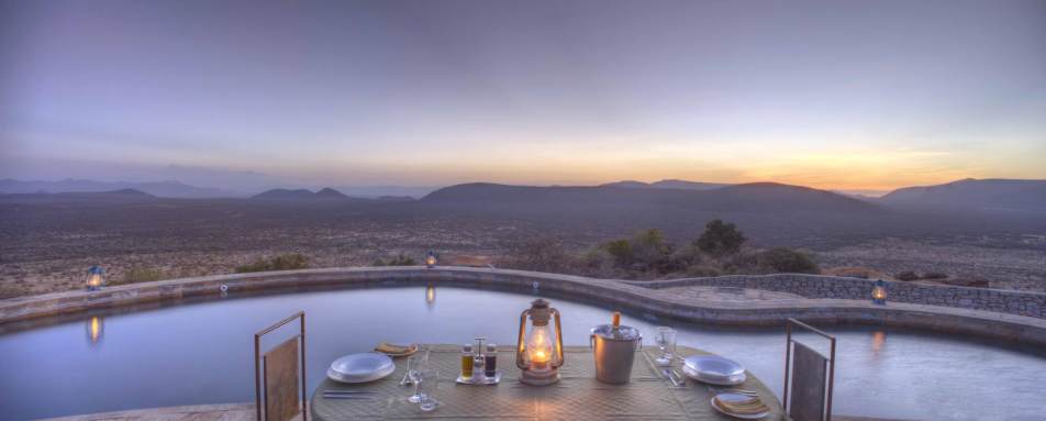 Top infinity pool - Saruni Samburu