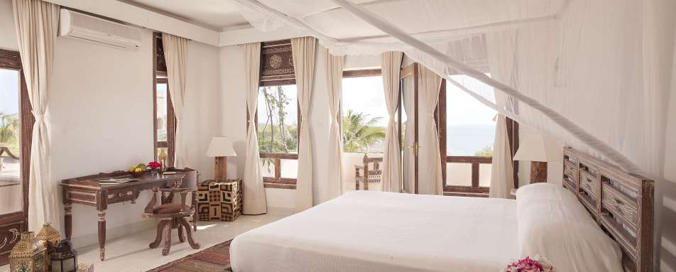 Bedroom - The Majlis Hotel