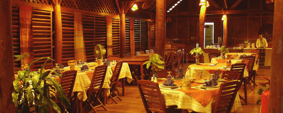 Dinner at the Luang Say Lodge - Luang Say Cruise