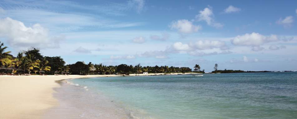 Shanti Maurice beach 