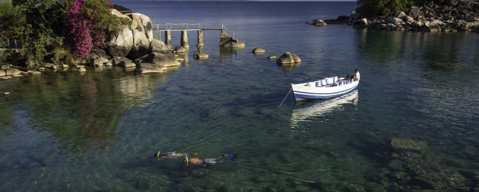 Snorkelling in the lake
