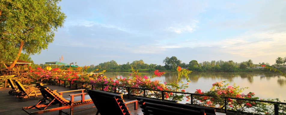 Sun Deck  - Abai Jungle Lodge