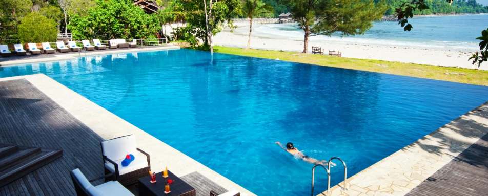 Swiming Pool - Bunga Raya Island Resort