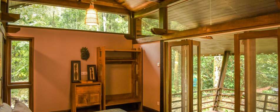 Villa Bedroom - Sukau Rainforest Lodge