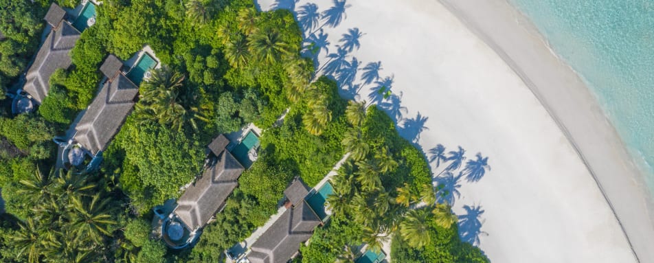 ExteriorViewBeachPoolVilla 