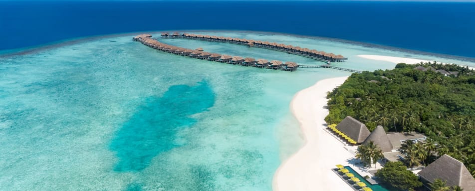 Anantara Kihavah Beach Drone View 