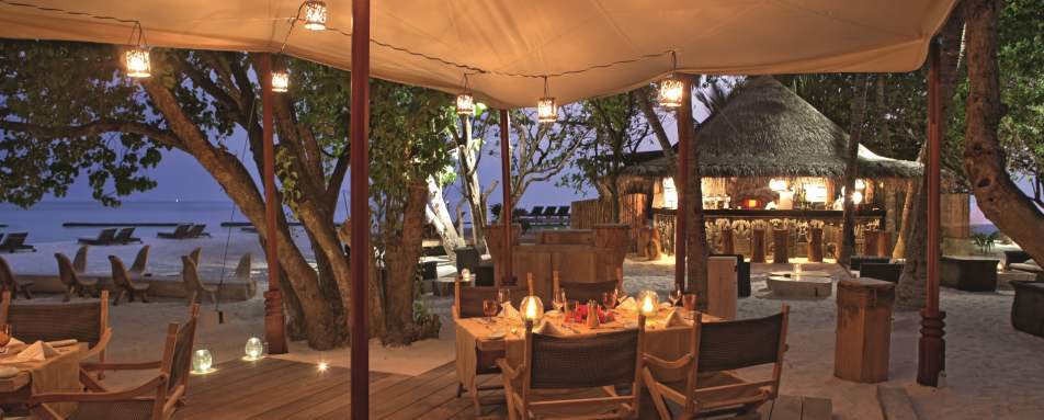 Alizée Beach Grill & Totem Bar - Constance Moofushi