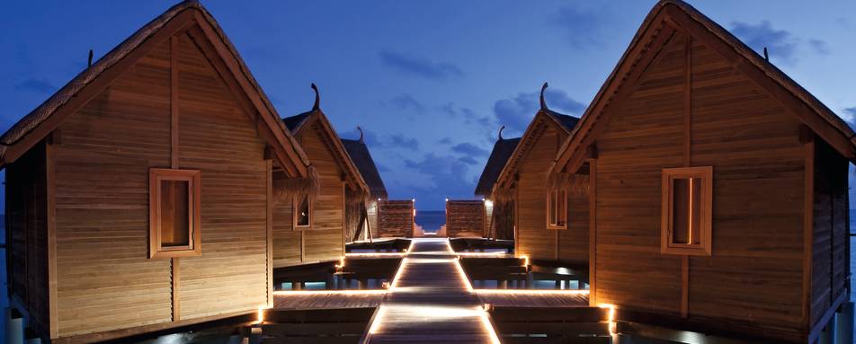 Spa Treatment Rooms - Constance Moofushi