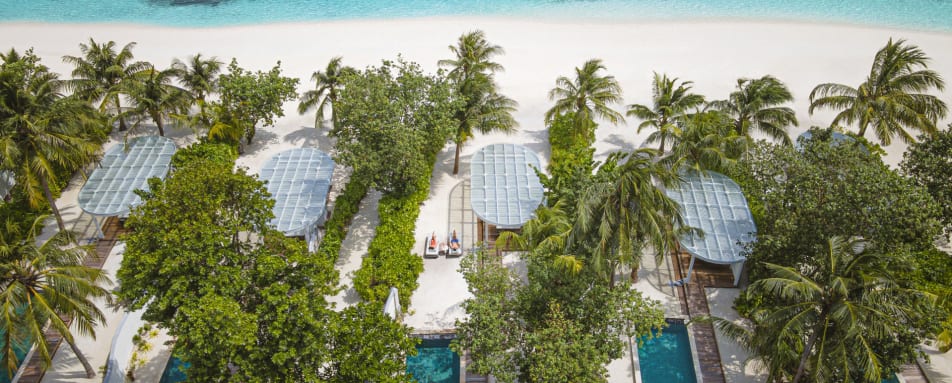 Beach Villa with Pool 