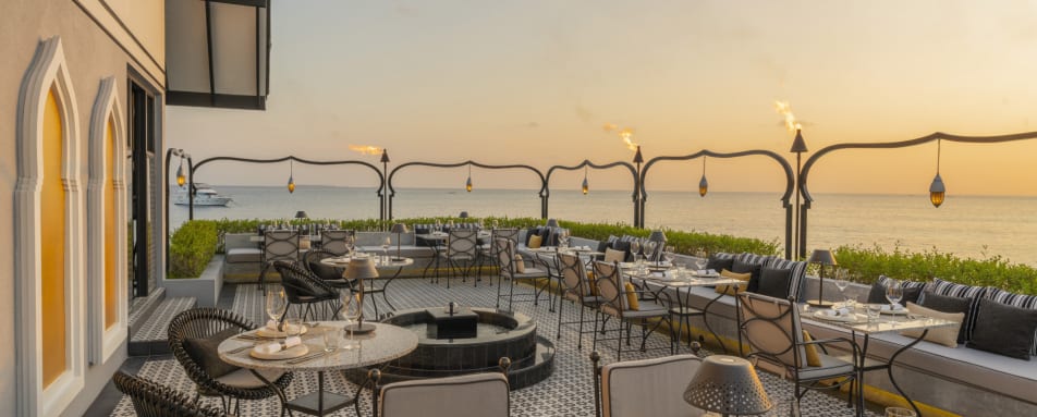 Al Baracat with sunset 