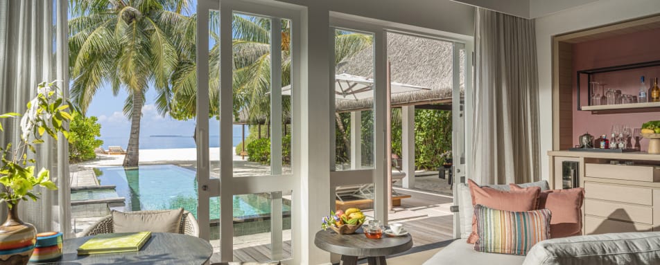 Beach Villa with Pool 