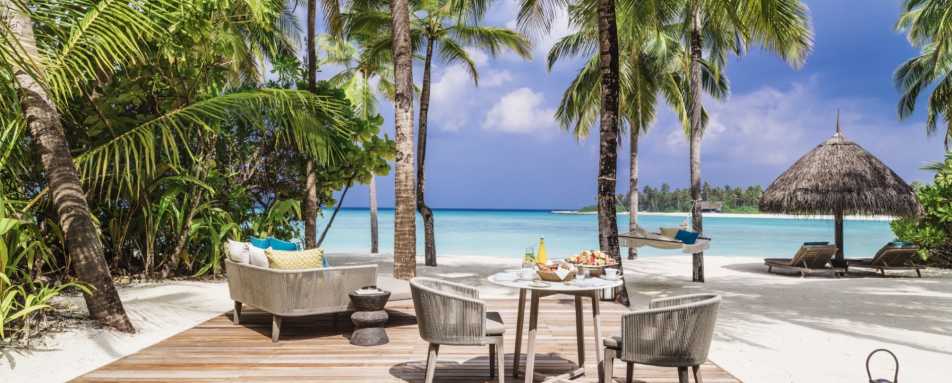 Beach Villa Outdoor Deck - One&Only Maldives At Reethi Rah Island