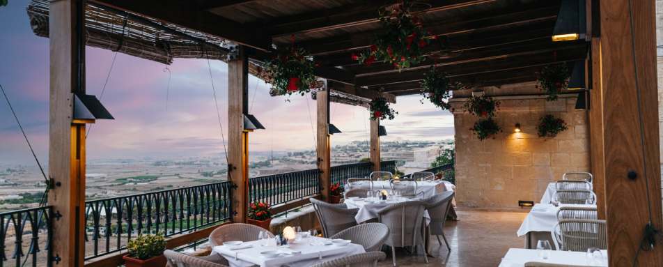 de Mondion Michelin Star Malta - Terrace 22 